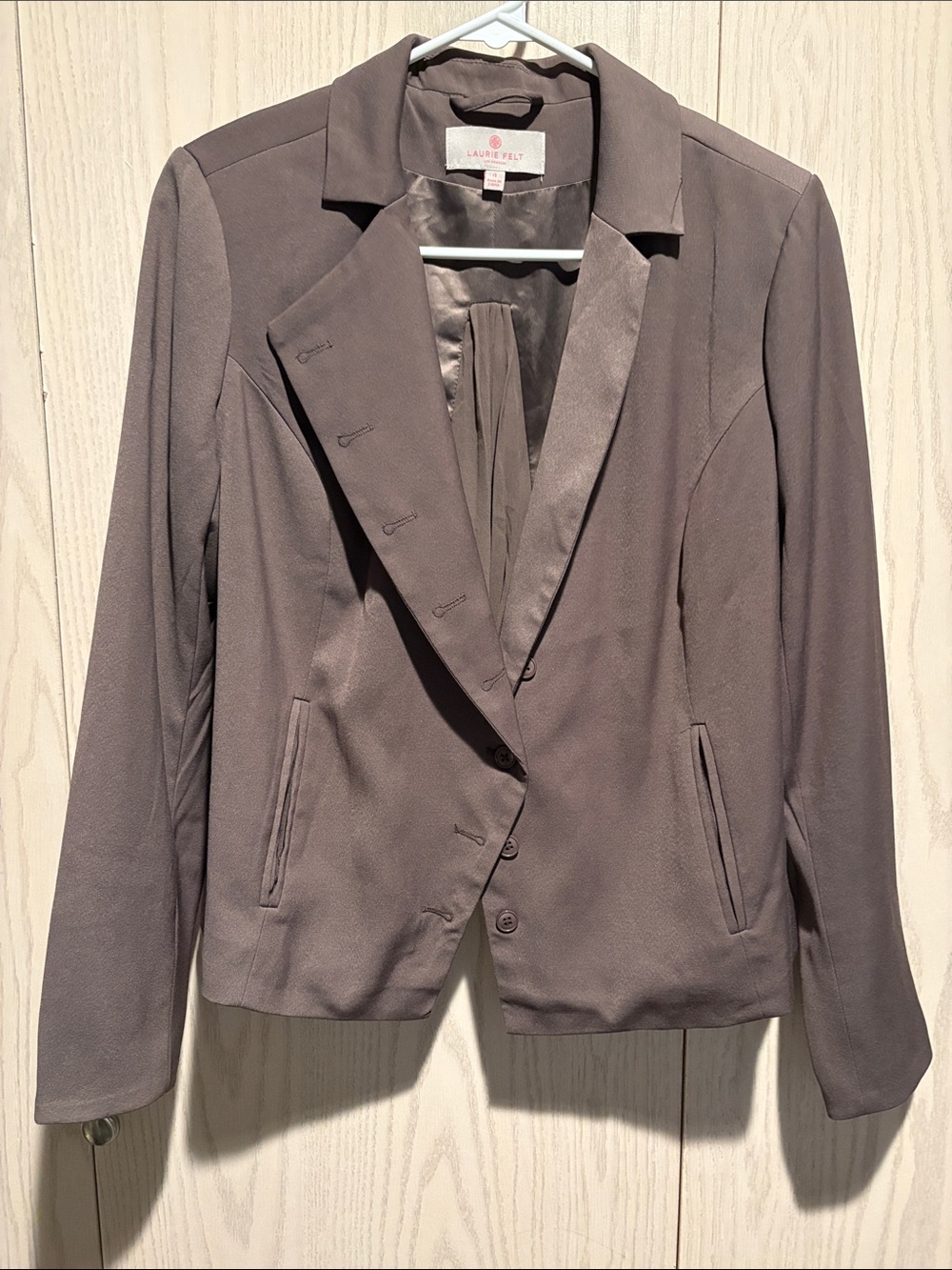 Laurie Felt Dusty Taupe Tailored Women's Blazer